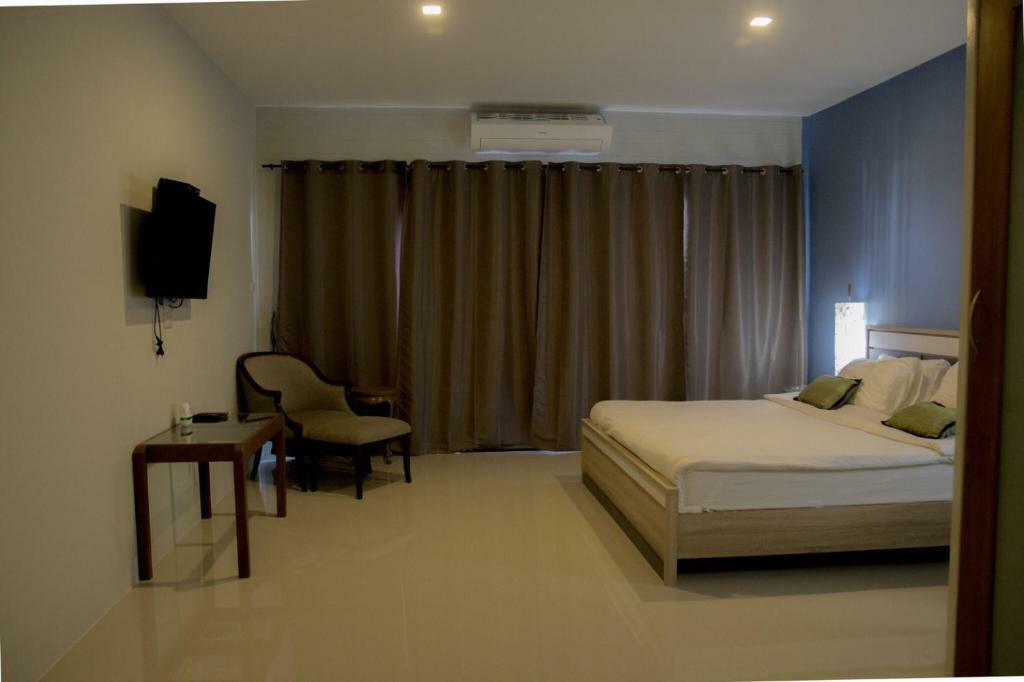 Chill Days @ Koh Larn Hotell Eksteriør bilde